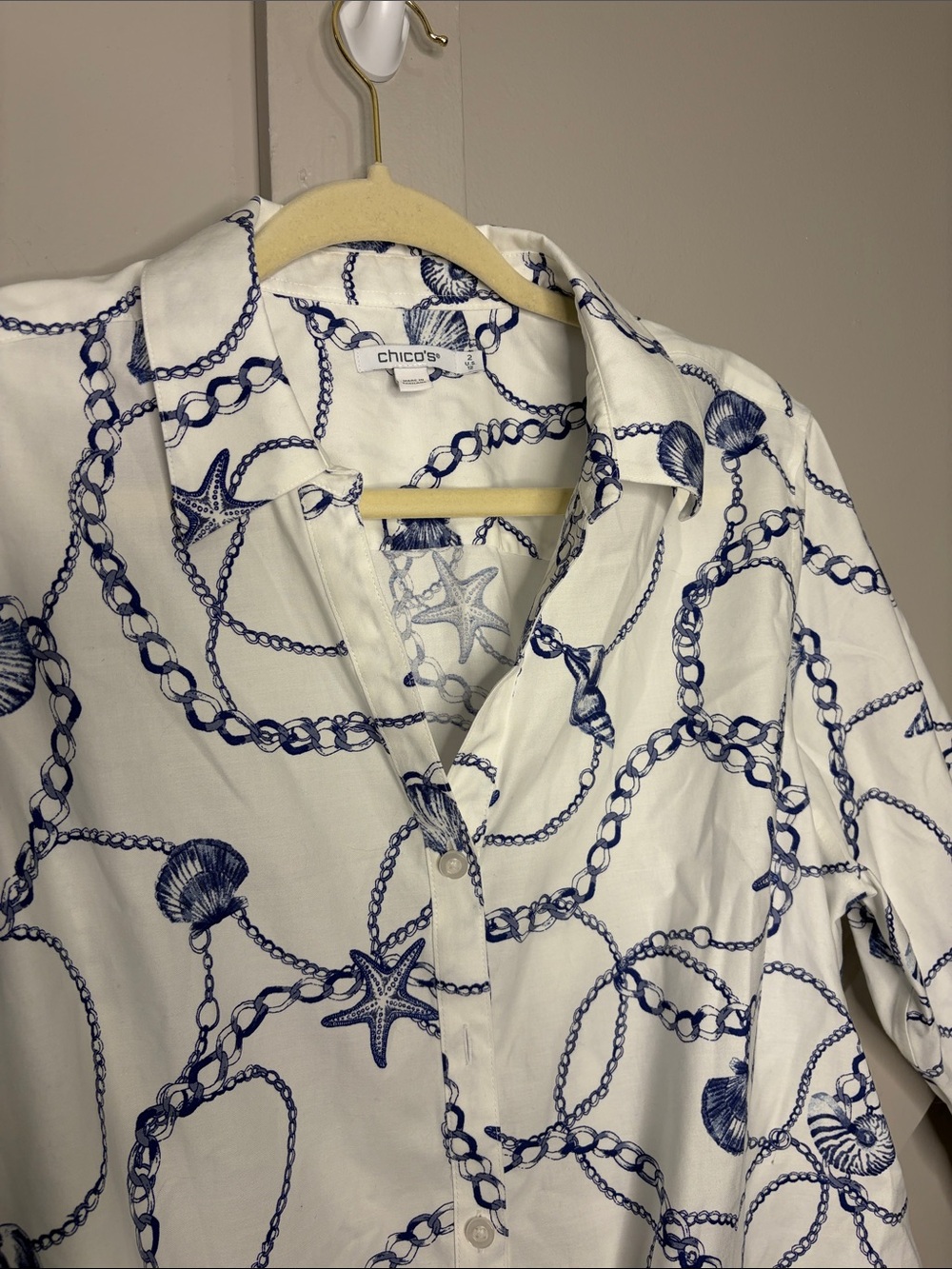 Chico's No Iron Seashell Tie-Front Top Nautical Blue White Blouse Size 2 Large - Picture 6 of 12